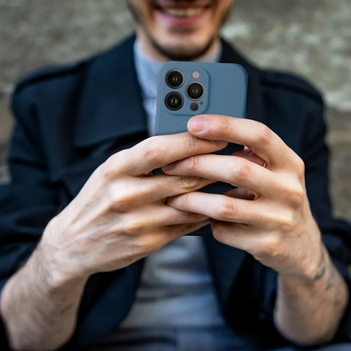 Силиконов калъф Mag Cover за iPhone 15 Pro Max, Син